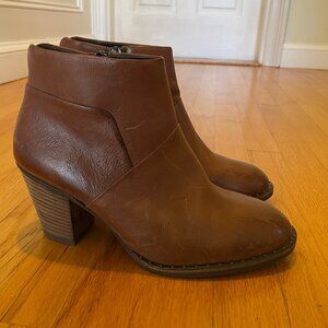 Paul Green Stella Bootie (LIKE NEW)